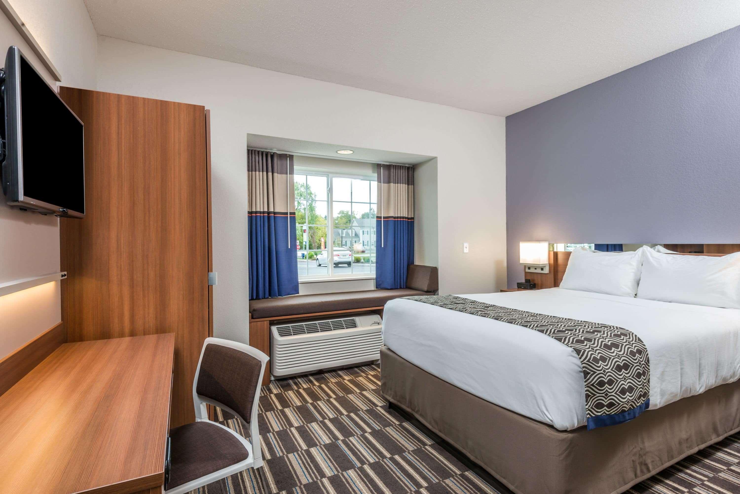 Microtel Inn & Suites By Wyndham Altoona Eksteriør bilde